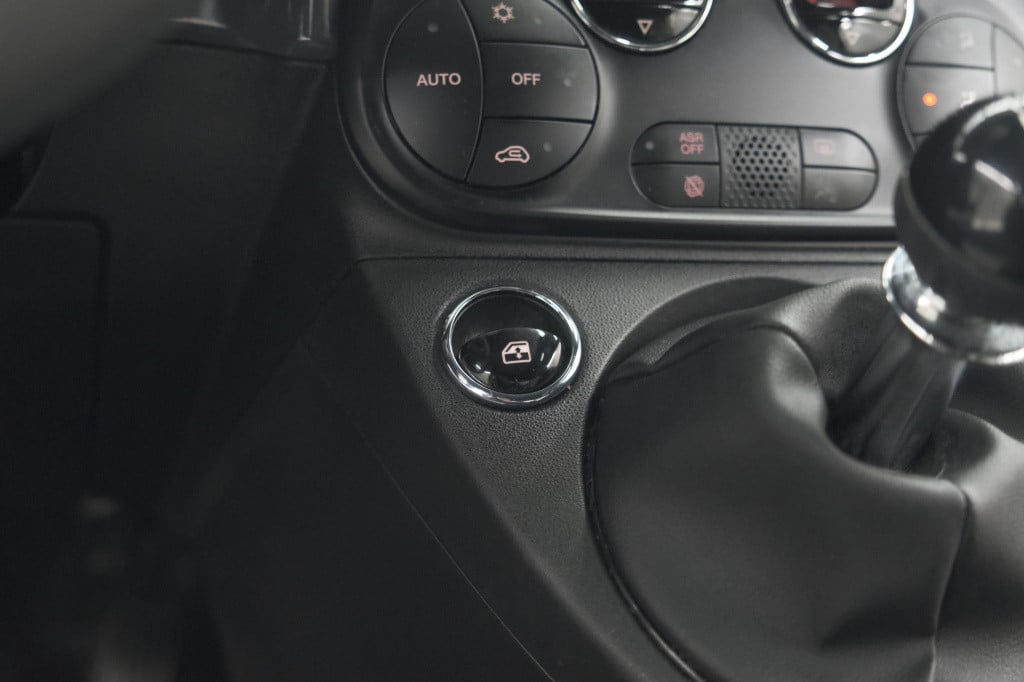 Fiat 500 1.0 hybrid dolcevita | panoramadak | apple carplay | parkeersensor
