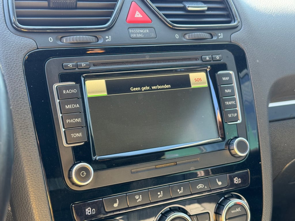 Volkswagen Eos 2.0 tsi highline * camera * keyless * cruise control * stoel