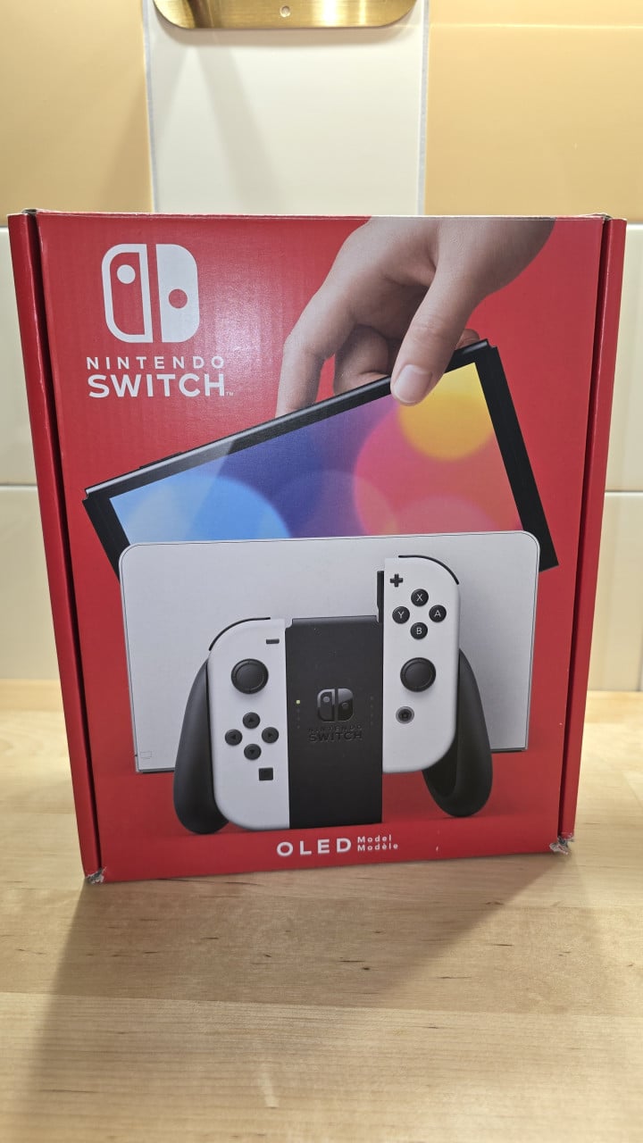 Nintendo switch Oled console game