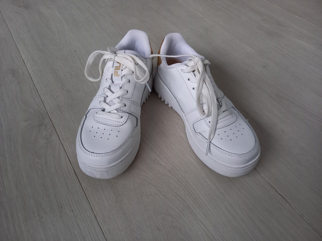 Fila dames schoenen maat 39