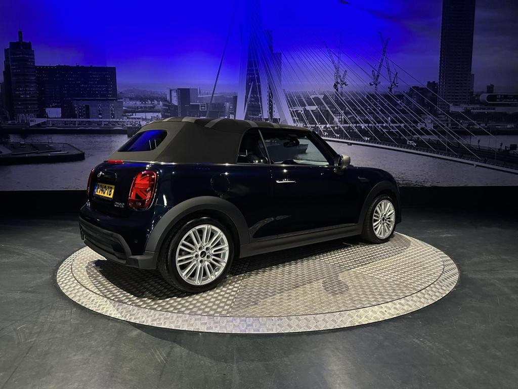 Mini Cooper Cabrio mini 1.5 mini yours *led*camera*navi*