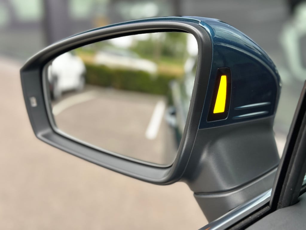 Volkswagen Tiguan 1.4 tsi ehybrid r-line | 360 camera | dode hoek | elek. a