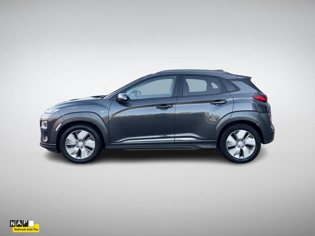 Hyundai Kona ev fashion 64 kwh soh 96%, 3-fase lader
