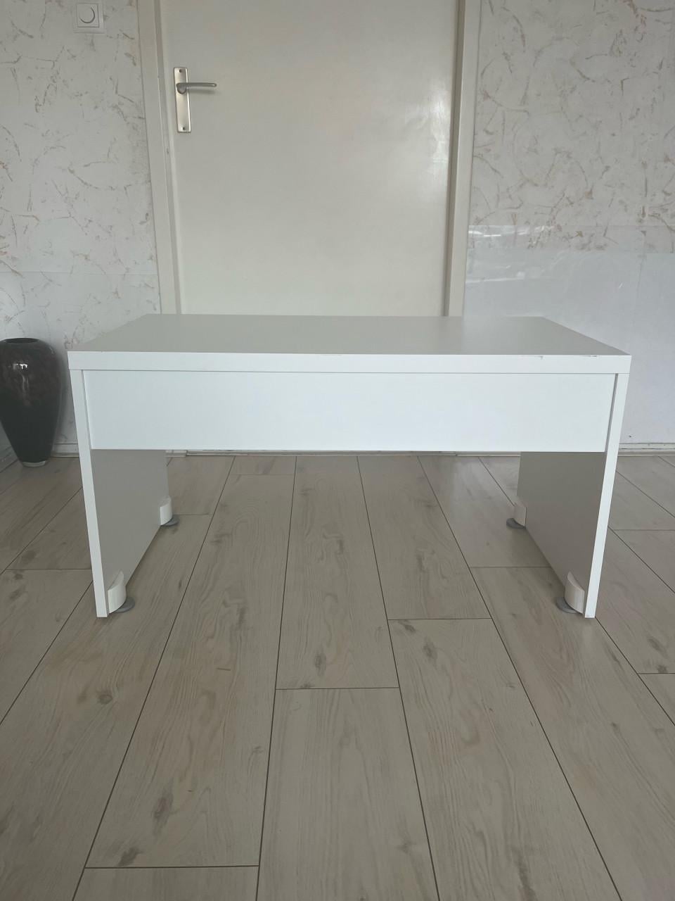 Wit bureau
