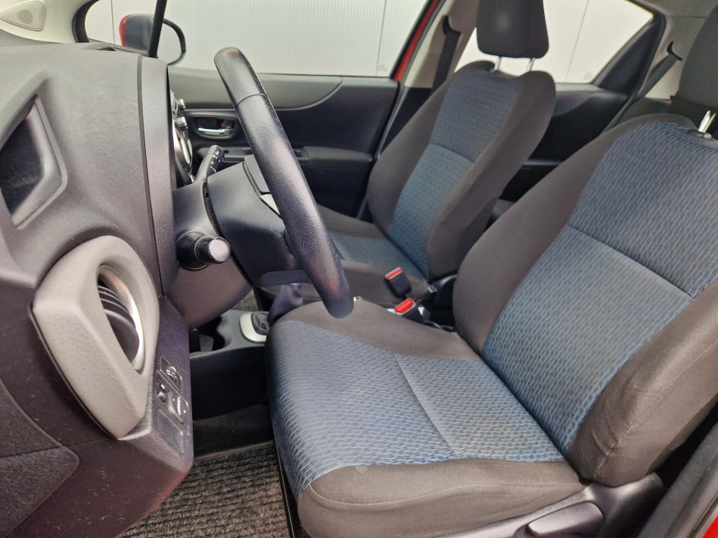 Toyota Yaris 1.0 vvt-i aspiration