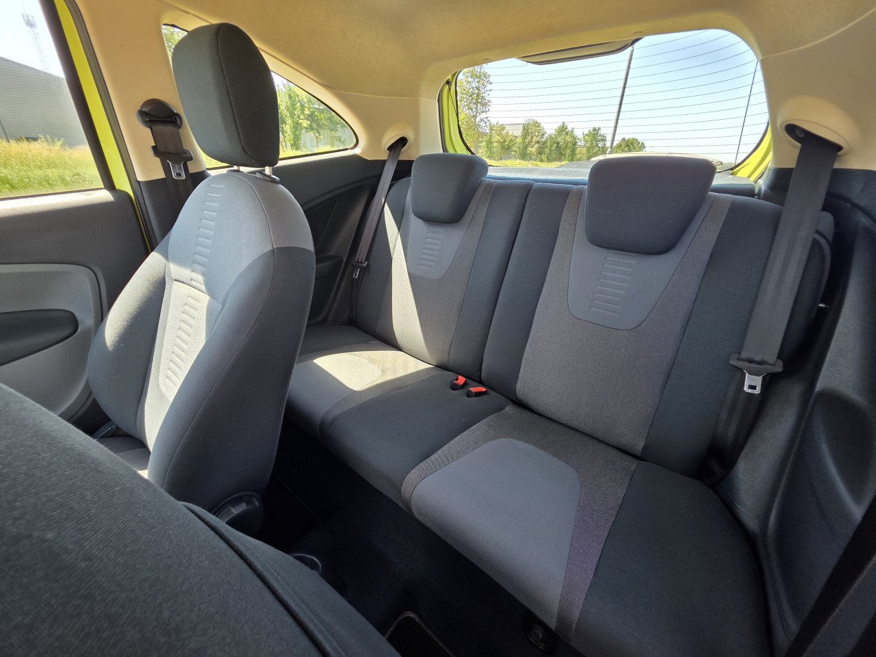 Ford Ka 1.2 Titanium met AIRCO en APK