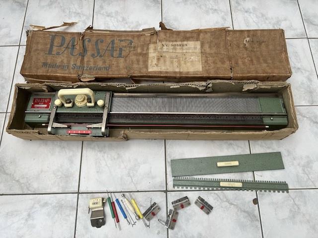 Oude passap breimachine Jaren '50.