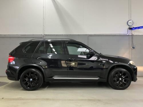 BMW X5 xDrive48i