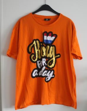 Oranje shirt mer print maat xxl