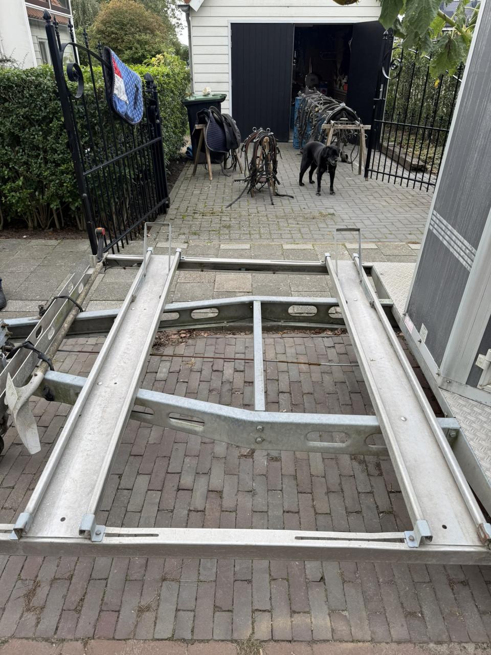 Koetsentrailer voor twee paarden of pony's
