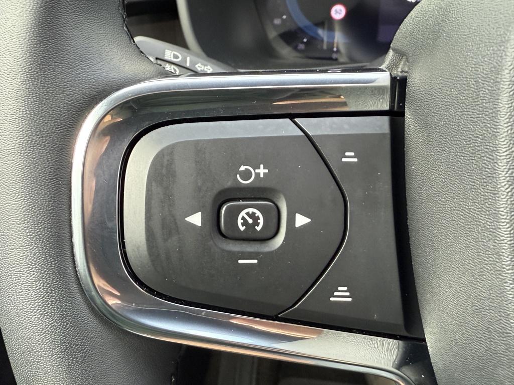 Volvo Ex40 ext.range ultra 82 kwh| panodak| trekhaak| 360camera| adap.cruis