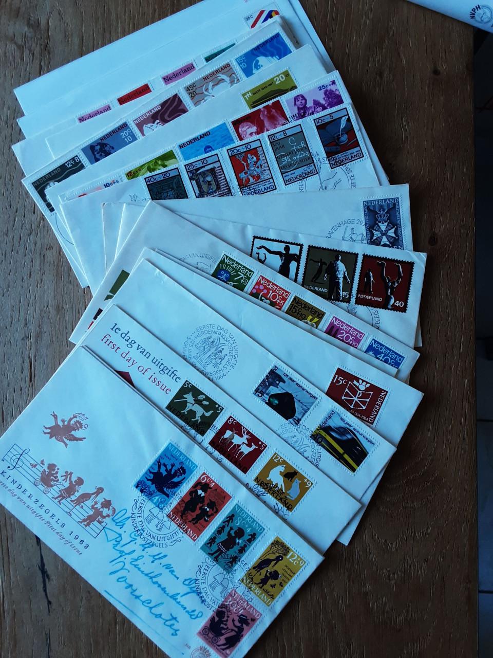 Nederlandse fdc onbeschreven en beschreve