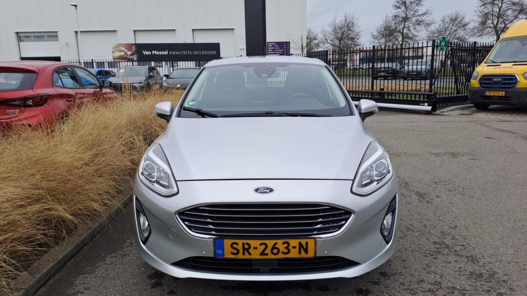Ford Fiesta 1.0 ecoboost titanium voorruitverwarming - trekhaak