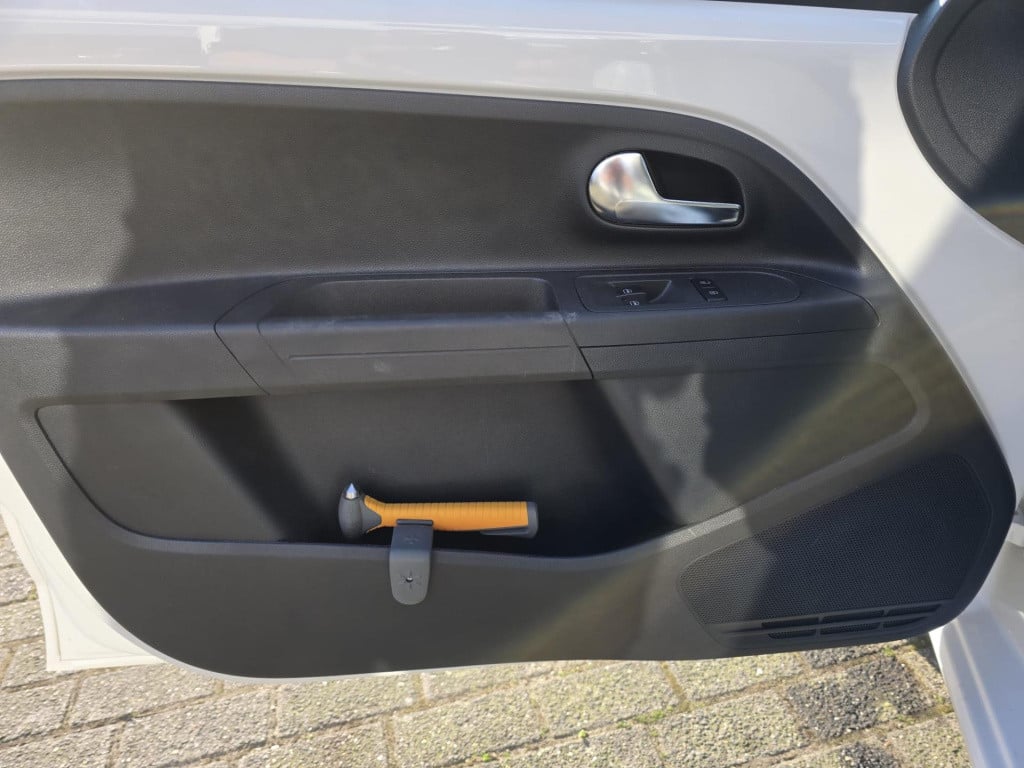 Volkswagen UP! 1.0 move up! bluemotion