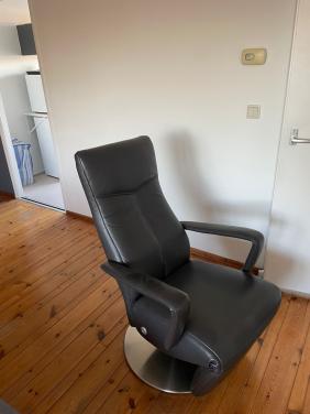 Relaxfauteuil zwart leer, goede staat
