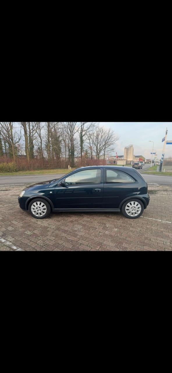 Opel corsa automaat bj 2004 1500 euro