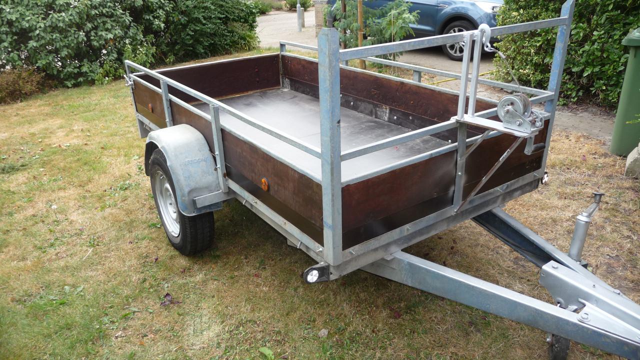 TE KOOP ONGEREMDE ROBUSTE ENKELASSER