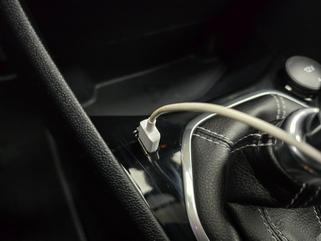 Ford Fiesta occasion 1.0 ecoboost titanium (luxe uitvoering) met carplay en