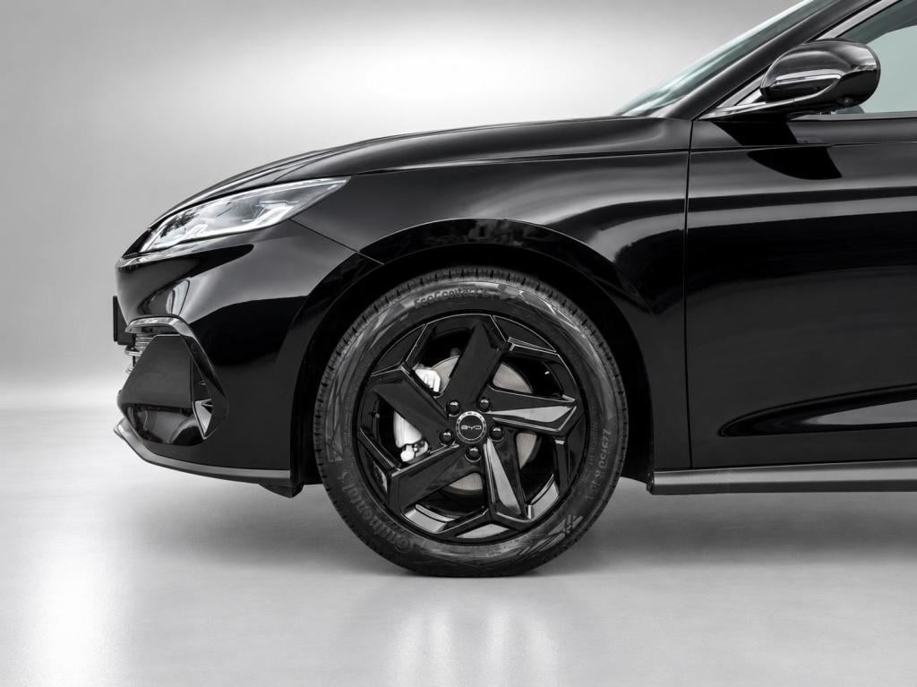 Byd Seal 6 touring 1.5 dm-i comfort blackline