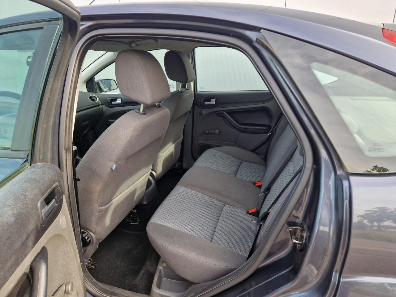 Ford Focus 1.6-16V Champion