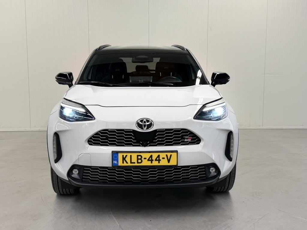 Toyota Yaris Cross 1.5 hyb 130 gr sport| hud| 360camera| adap.cruise| stoel