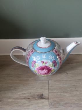 Theepot pip studio