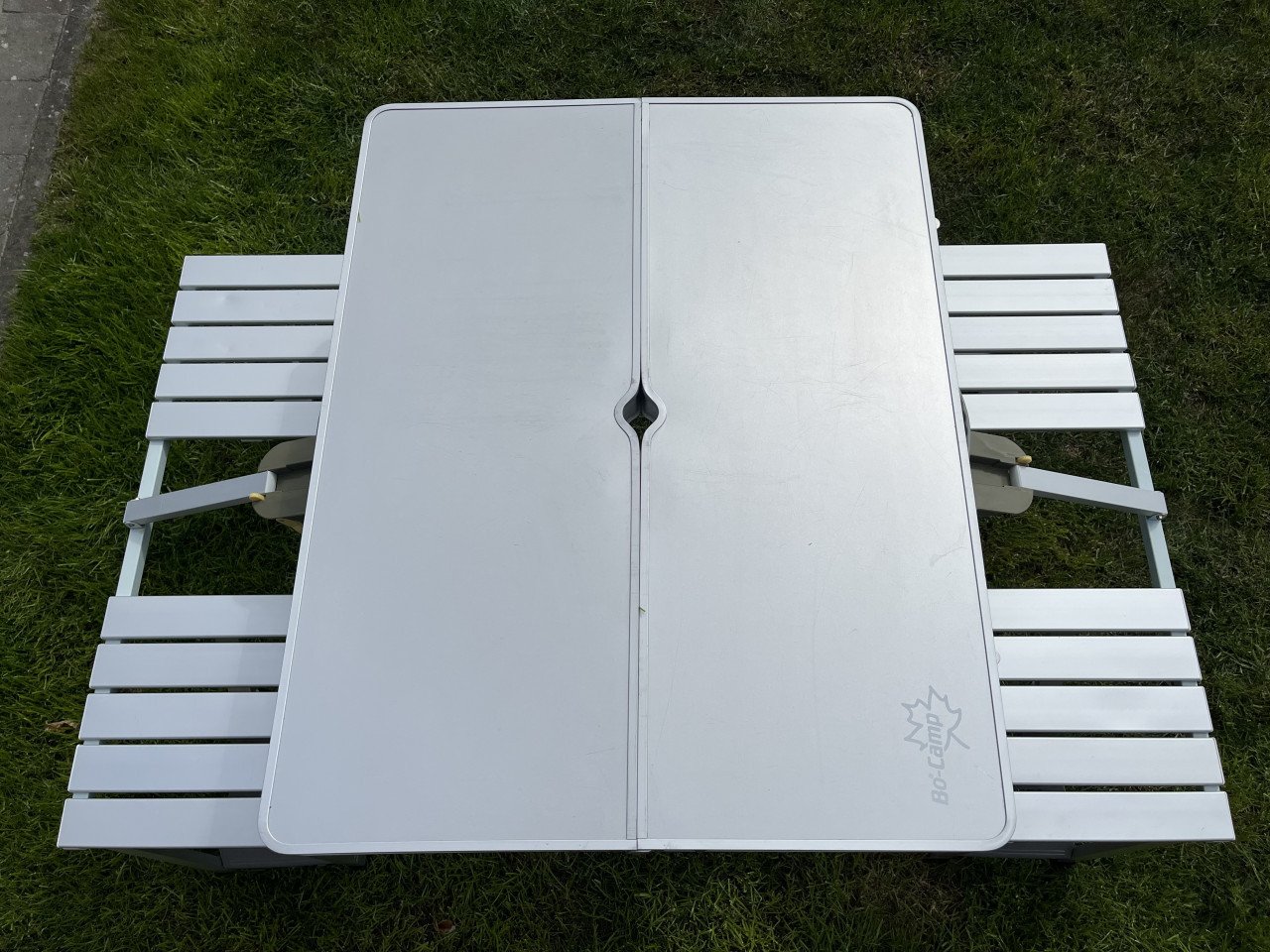 Bo camp picknick tafel
