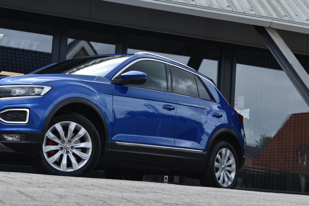 Volkswagen T-roc 1.0 tsi sport | virtual cockpit | trekhaak | camera | nap 