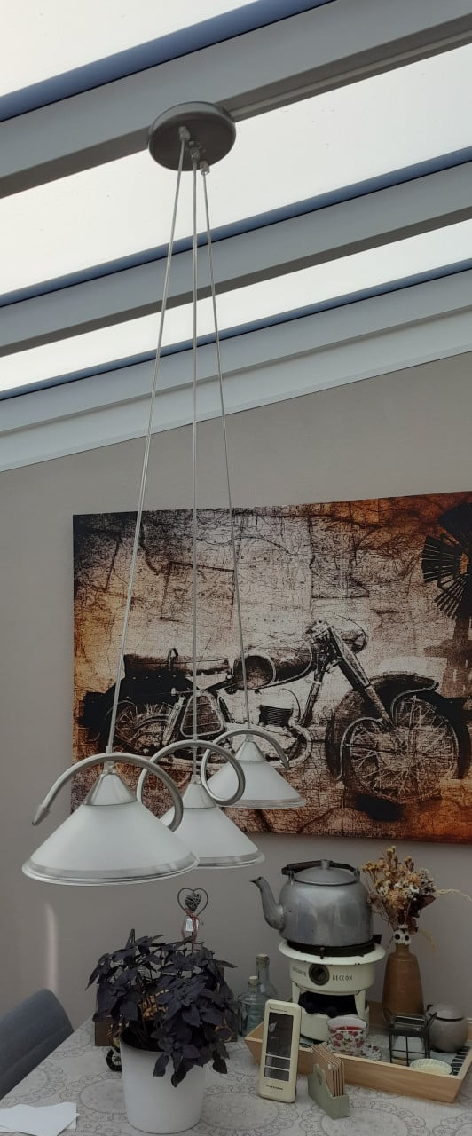 Lampenset staande lamp 2 hanglampen(alleen afhalen geen koeriersdiensten)