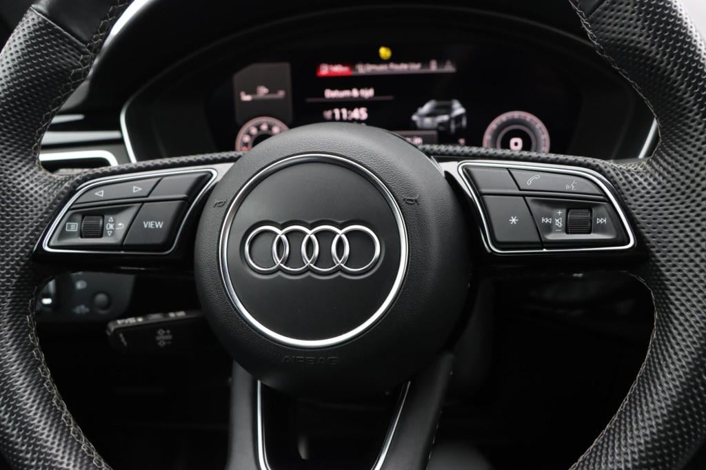 Audi A4 avant 35 tfsi s-line edition competition 150pk s-tronic