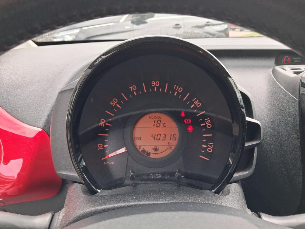 Peugeot 108 1.0 e-vti 68pk 5d envy airco | bluetooth bellen & muziekstreami