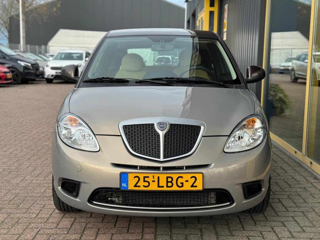 Lancia Y(psilon) 1.4 oro