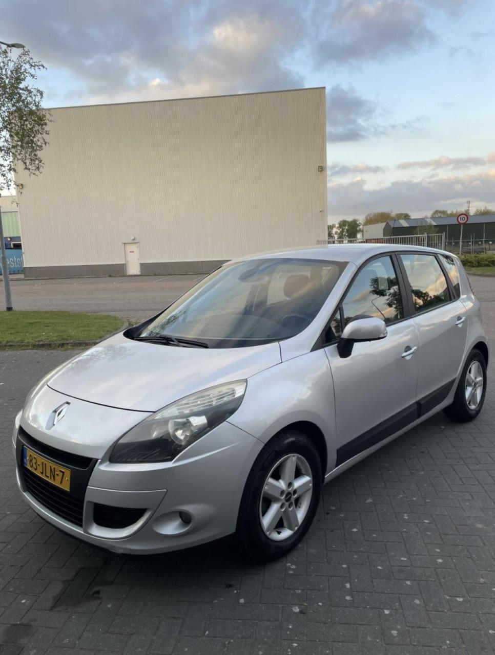 Renault Scénic 1.4 TCE 96KW 2009 Grijs | NAP | NIEUWE APK!