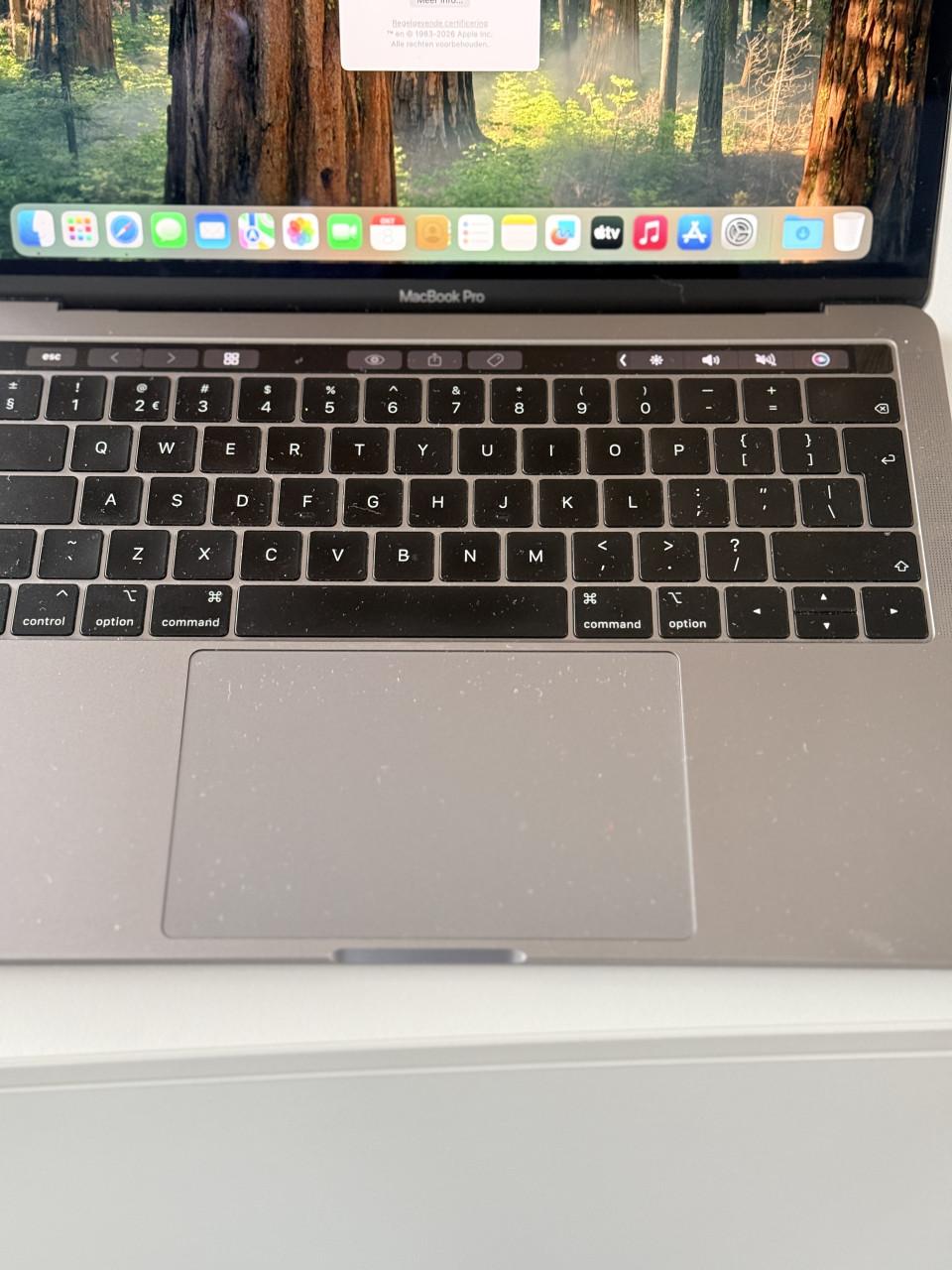MacBook Pro 13" Touchbar