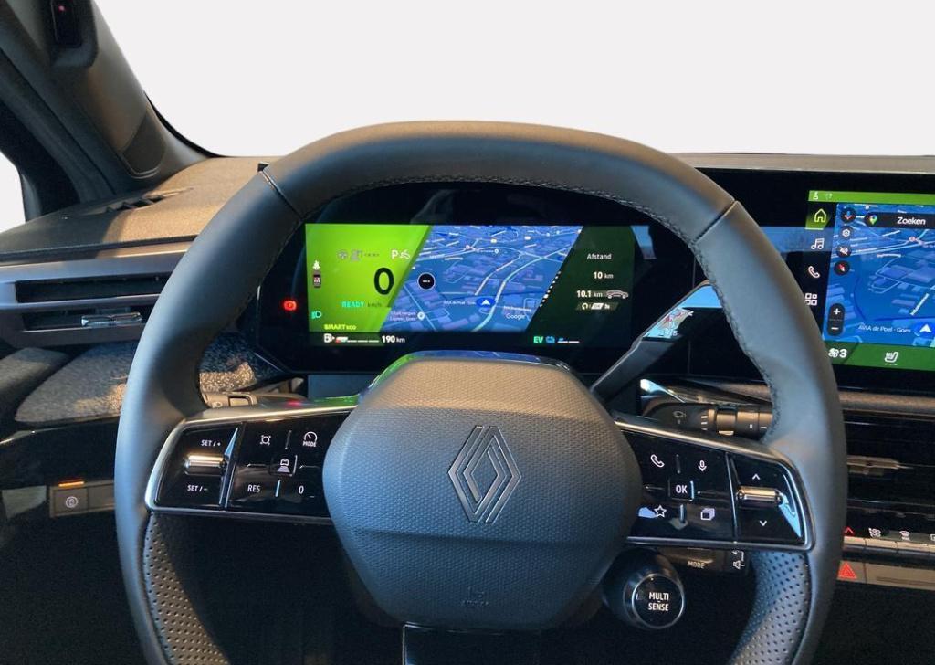 Renault Clio 1.8 hybrid 160 techno - pack winter / safety & parking