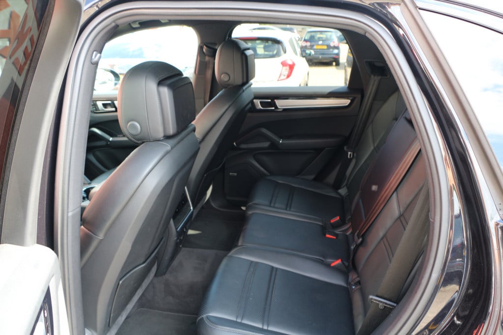 Porsche Cayenne 3.0 pasm | pano | acc | bose | 22 inch