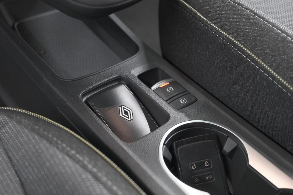 Renault Captur mild hybrid 160 edc techno | pack winter | camera | adaptiev