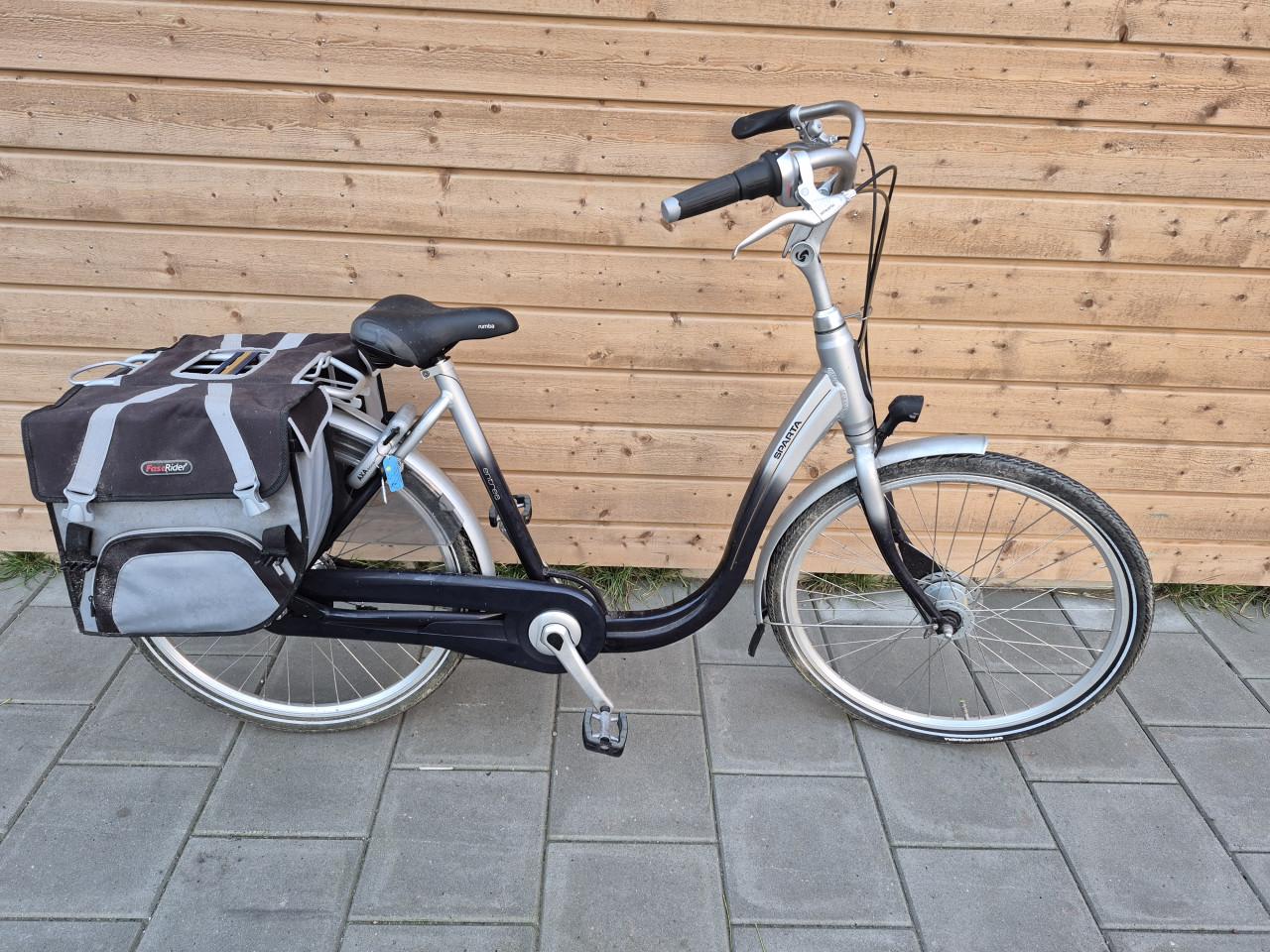 Bijna nieuwe lage instapfiets