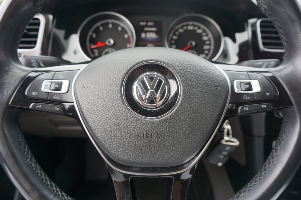 Volkswagen Golf 1.4 tsi act highline airco / navi / cruise / elektr. ramen 