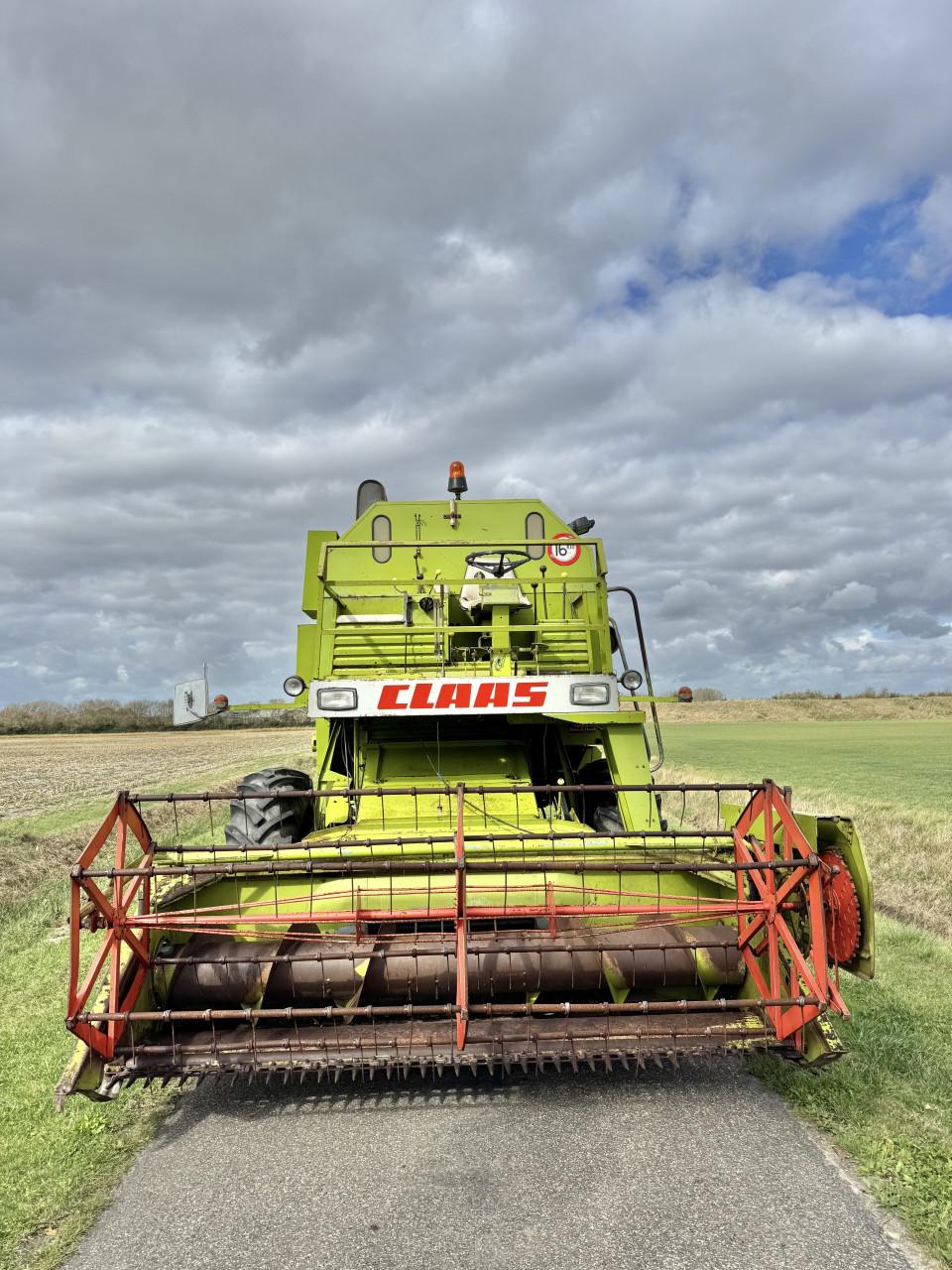 Claas Senator combine