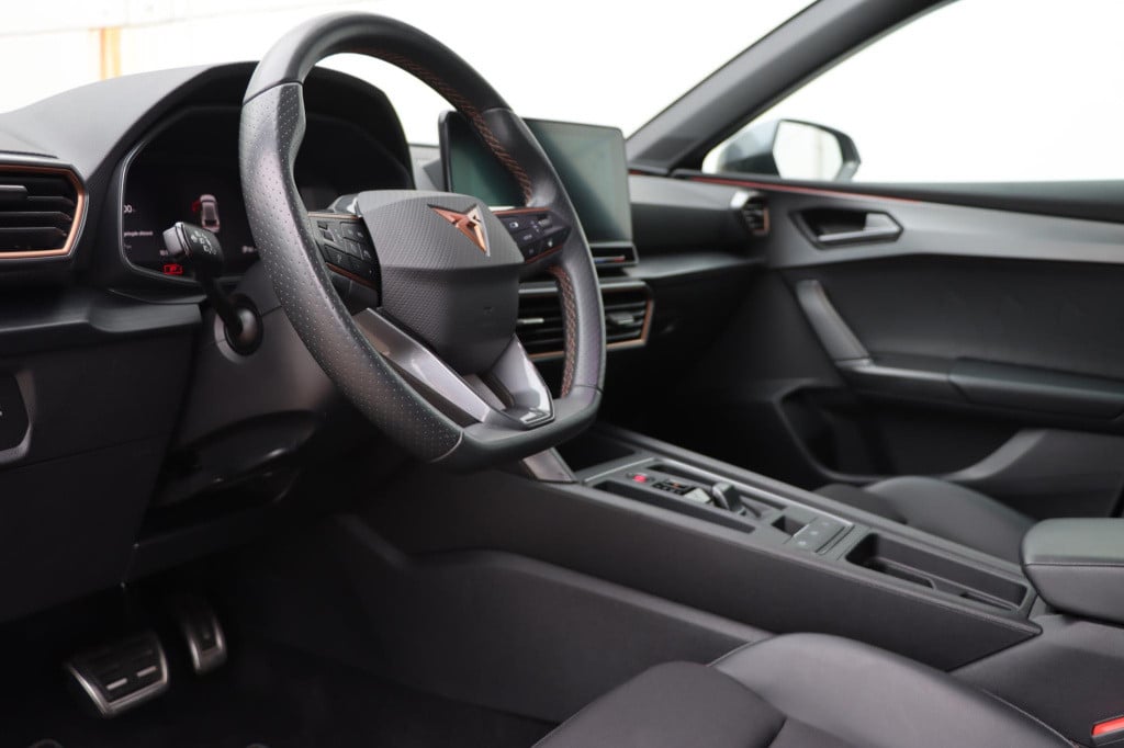 Cupra Leon 1.4 e-hybrid vz performance 245pk dsg6