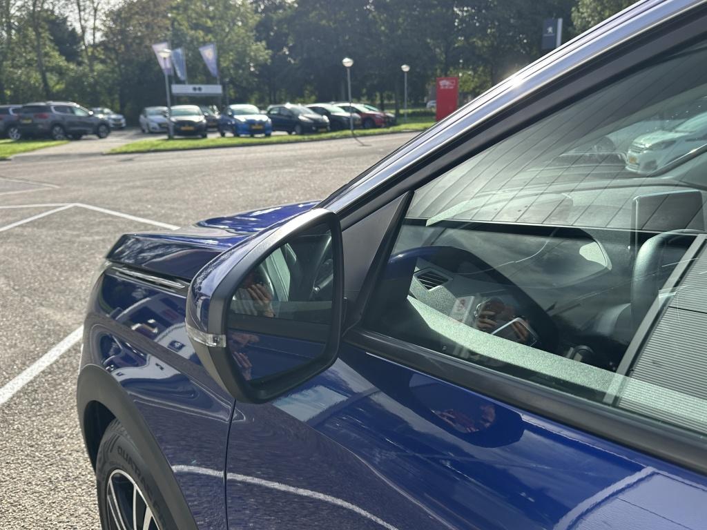 Peugeot 3008 1.2 puretech 130pk s&s blue lease executive