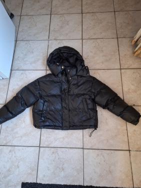 Dazy zwarte puffer jas maat xs