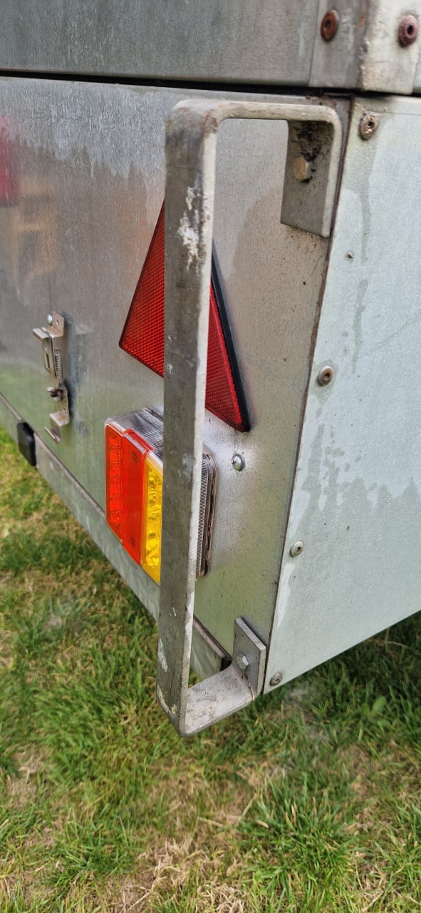 Anssems 500 bagagewagen met stevig draagrek + ledverlichting + staanbeugels