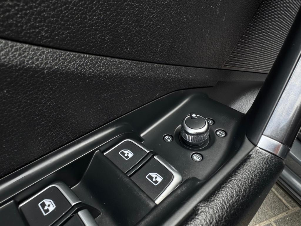 Audi Q2 2.0 tfsi quattro * leder * camera * virtual cockpit