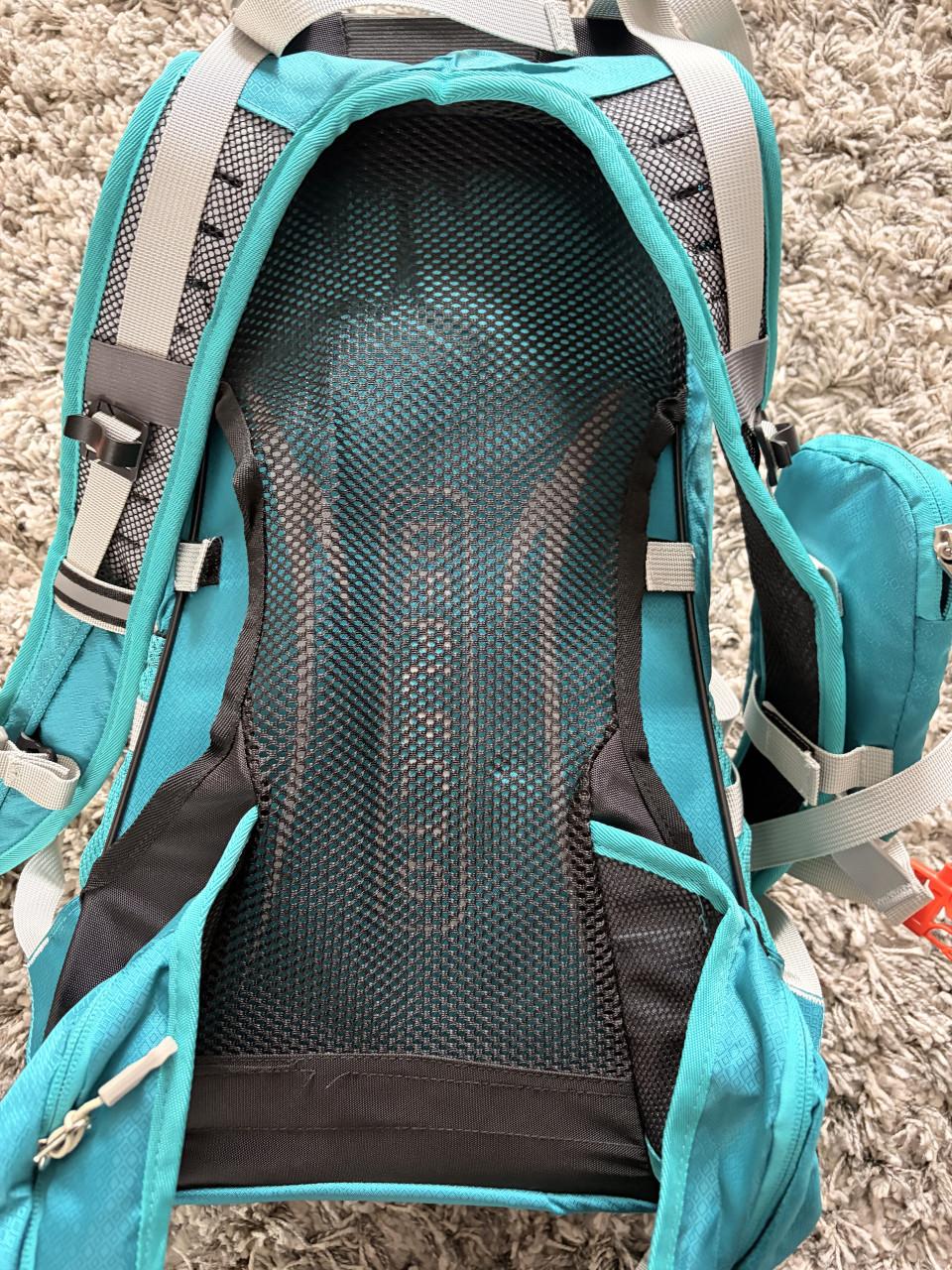 Rugzak 20L – ideaal voor wandelen / hiking – lichtgewicht