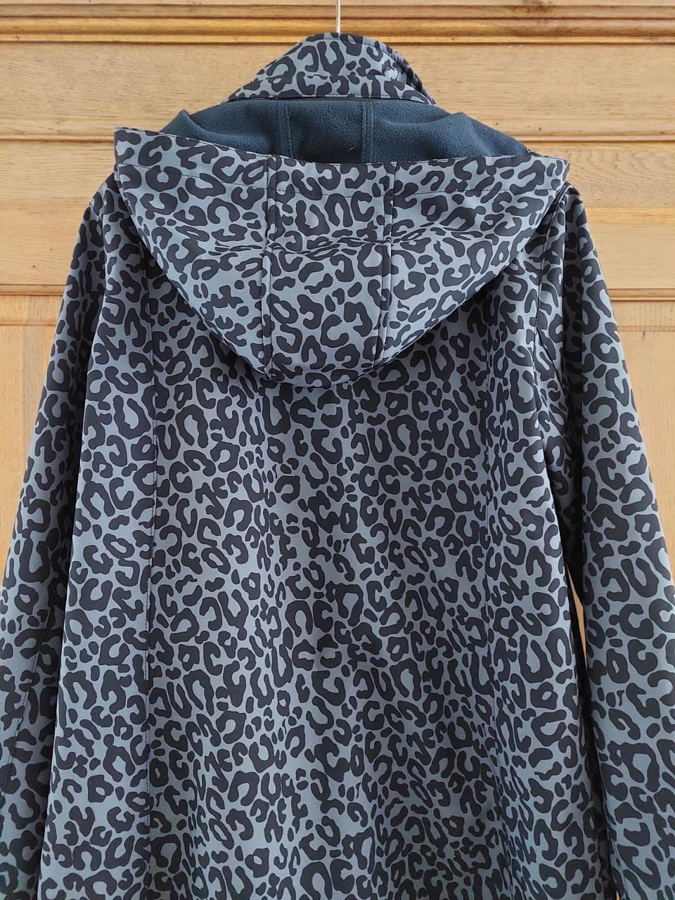 Een heerlijk Jack voor de regen en de zomer en winter  te gebruiken.