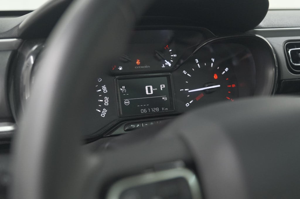 Citroen C3 puretech 110 eat6 feel edition | panoramadak | apple carplay | p