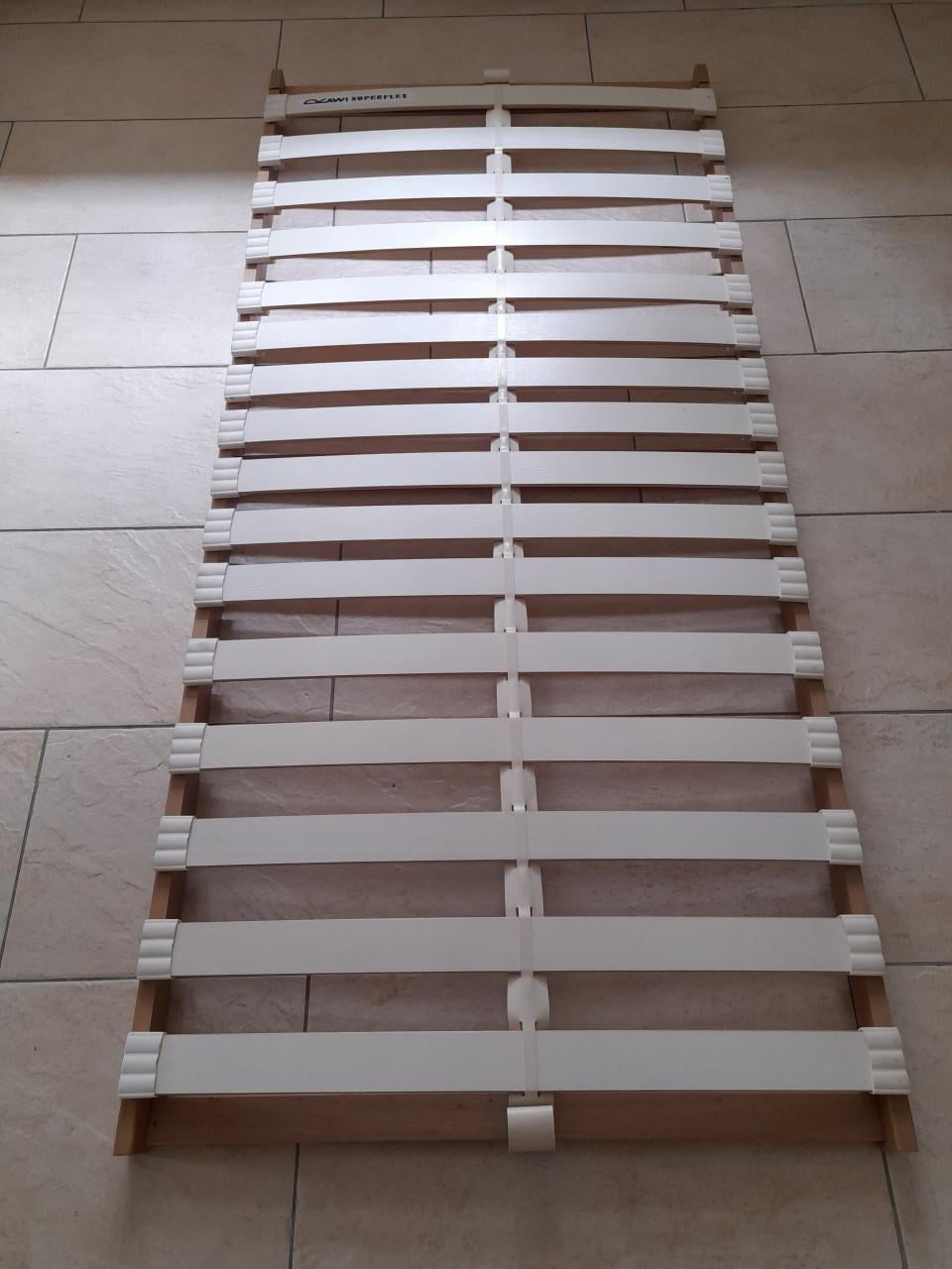 Lattenbodem 90 x 200 (in goede staat )