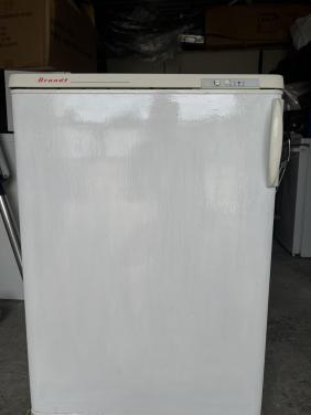 Tafelmodel vrieskast 4 laden, 85x60 cm. inhoud vriezer 110 liter